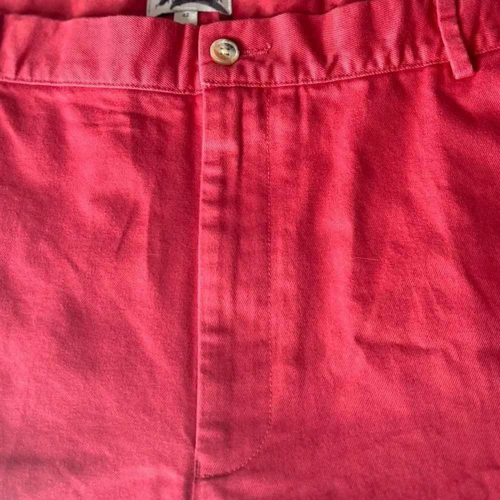 Peter Millar Pima Cotton Golf Shorts in Grenadine. 42” Waist,‎ 8” Inseam. NWOT!